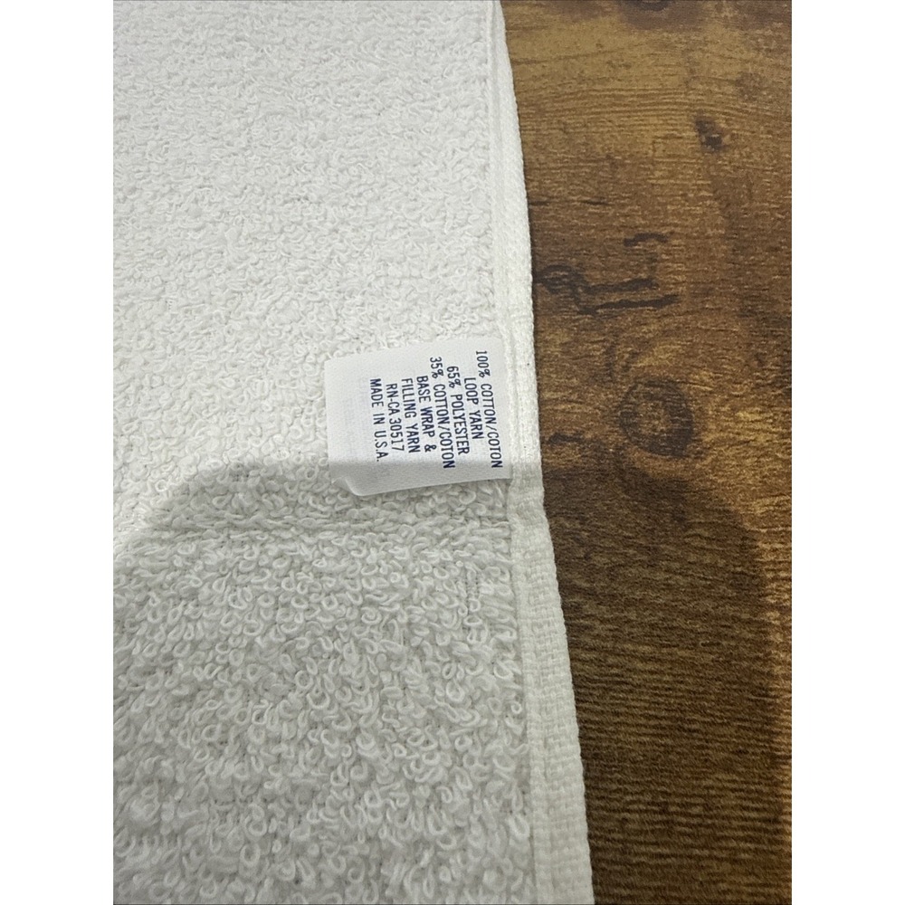 VINTAGE MICHELOB BEER LOGO 16"x24" WHITE TERRY CLOTH GOLF TOWEL w/ Clasp - Picture 5 of 5